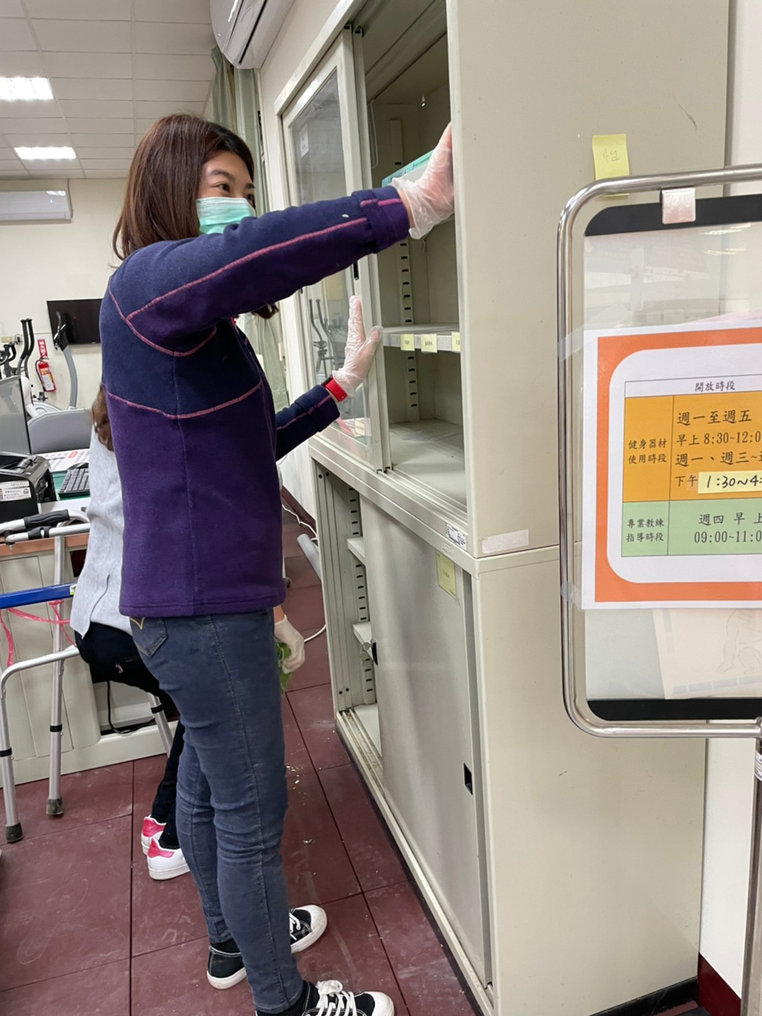 110-02-04春節大掃除-辦公\櫃
